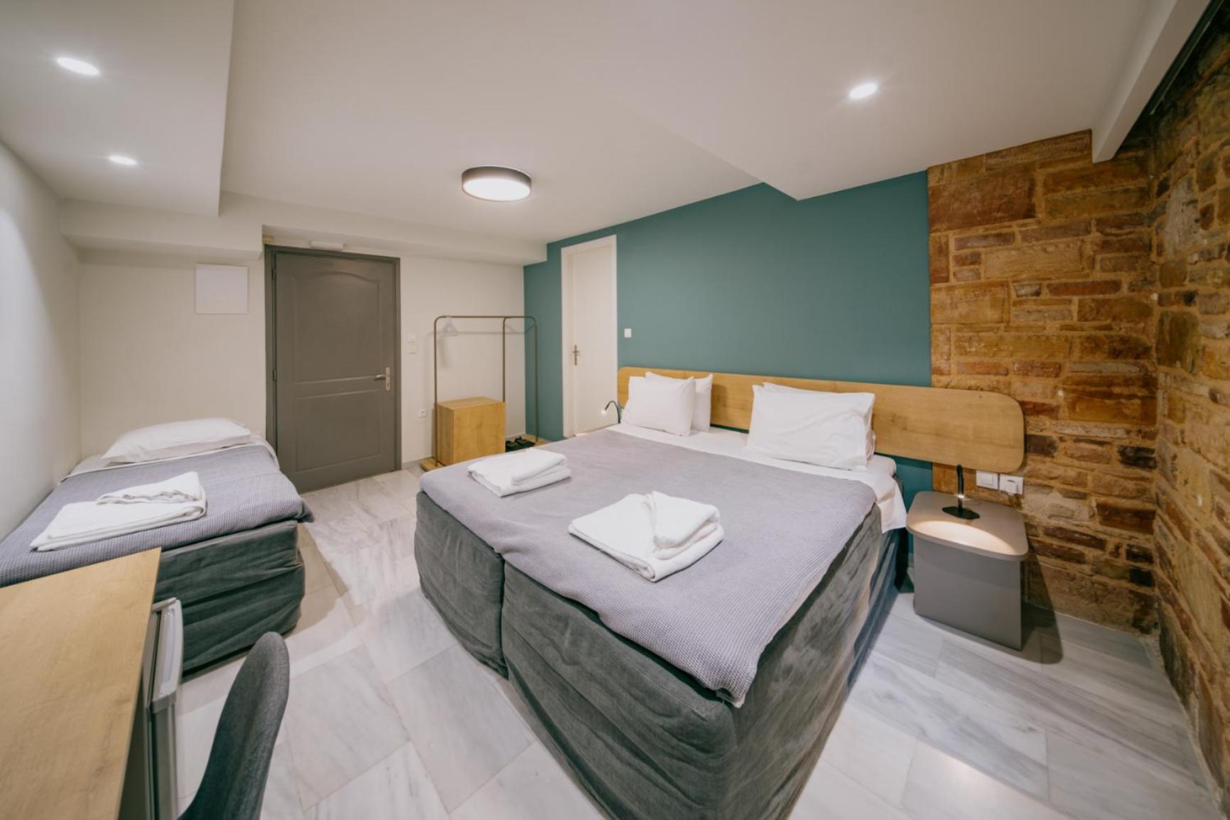 Chios City Inn Екстер'єр фото